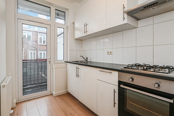 Medium property photo - Drebbelstraat 247, 2522 DB Den Haag